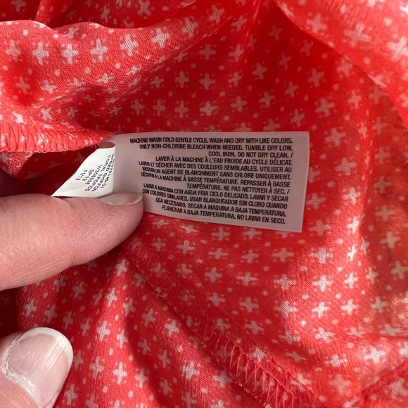 Old Navy Sheer Button Down Blouse Gorgeous Color! - Picture 6 of 7